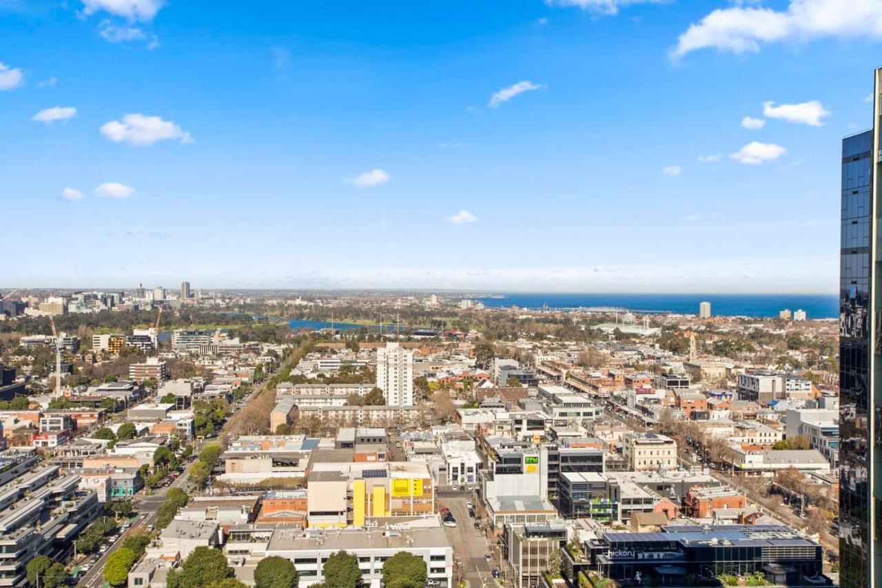 Southbank 2 Bedroom With Carpark Apartment Melbourne