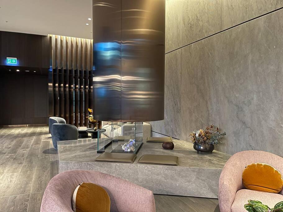 Rest Collection Sky High As West Side Place Apartment *