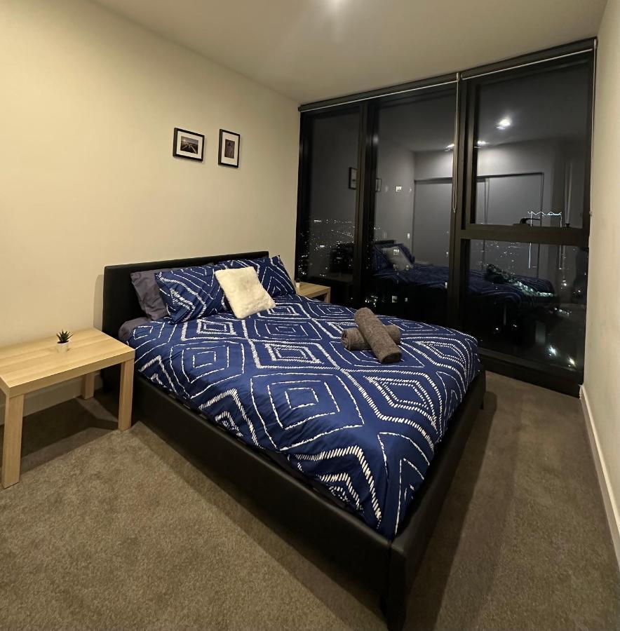The Views Southbank Apartment *