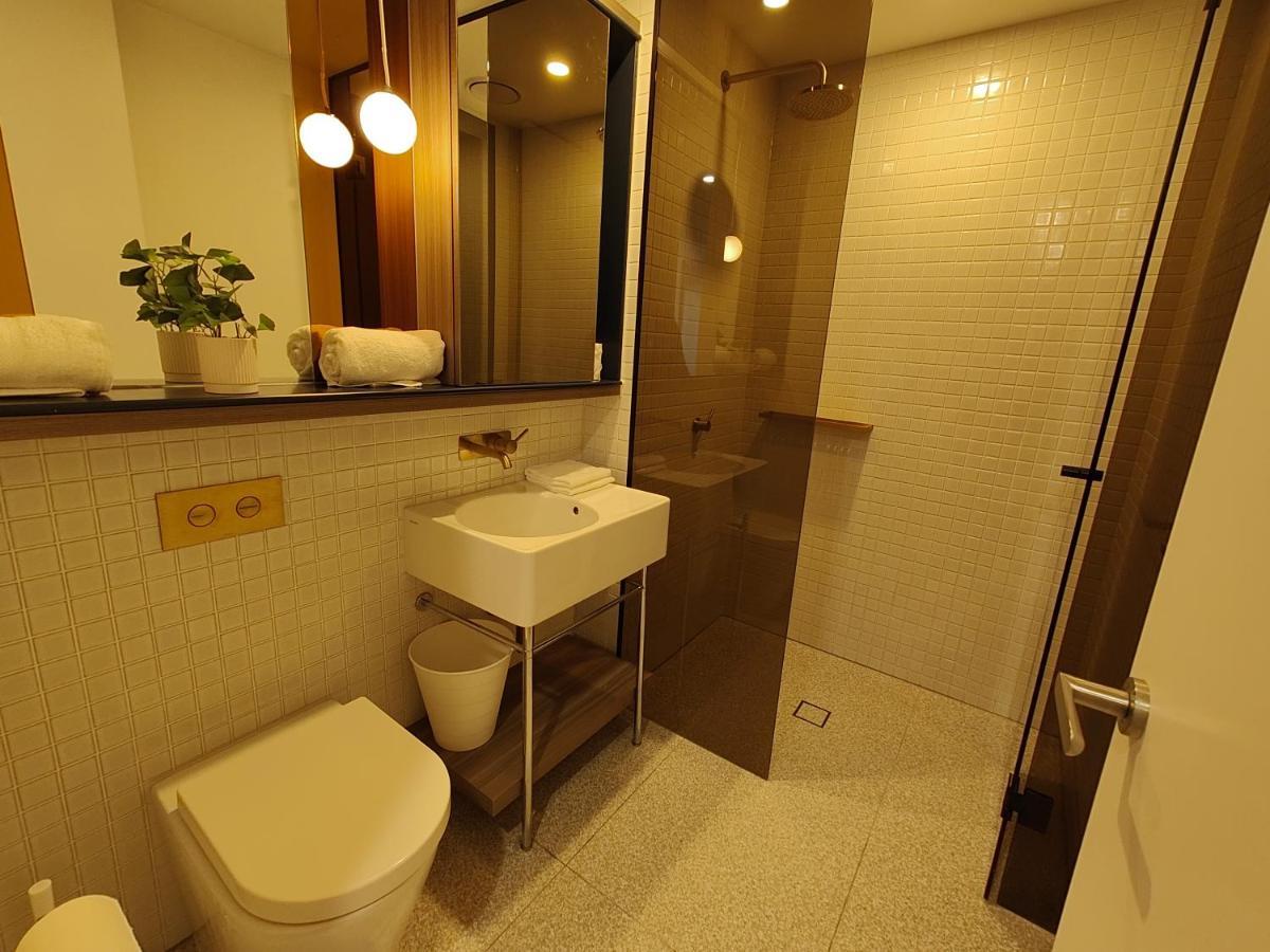 Apartment Swanston Central 17