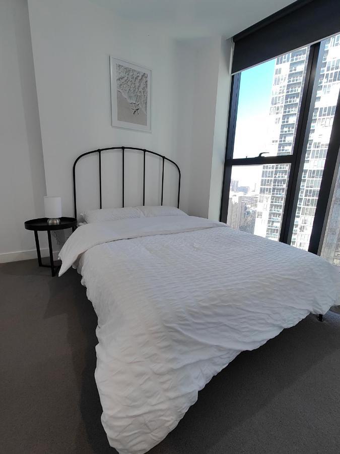 Swanston Central 17 Apartment