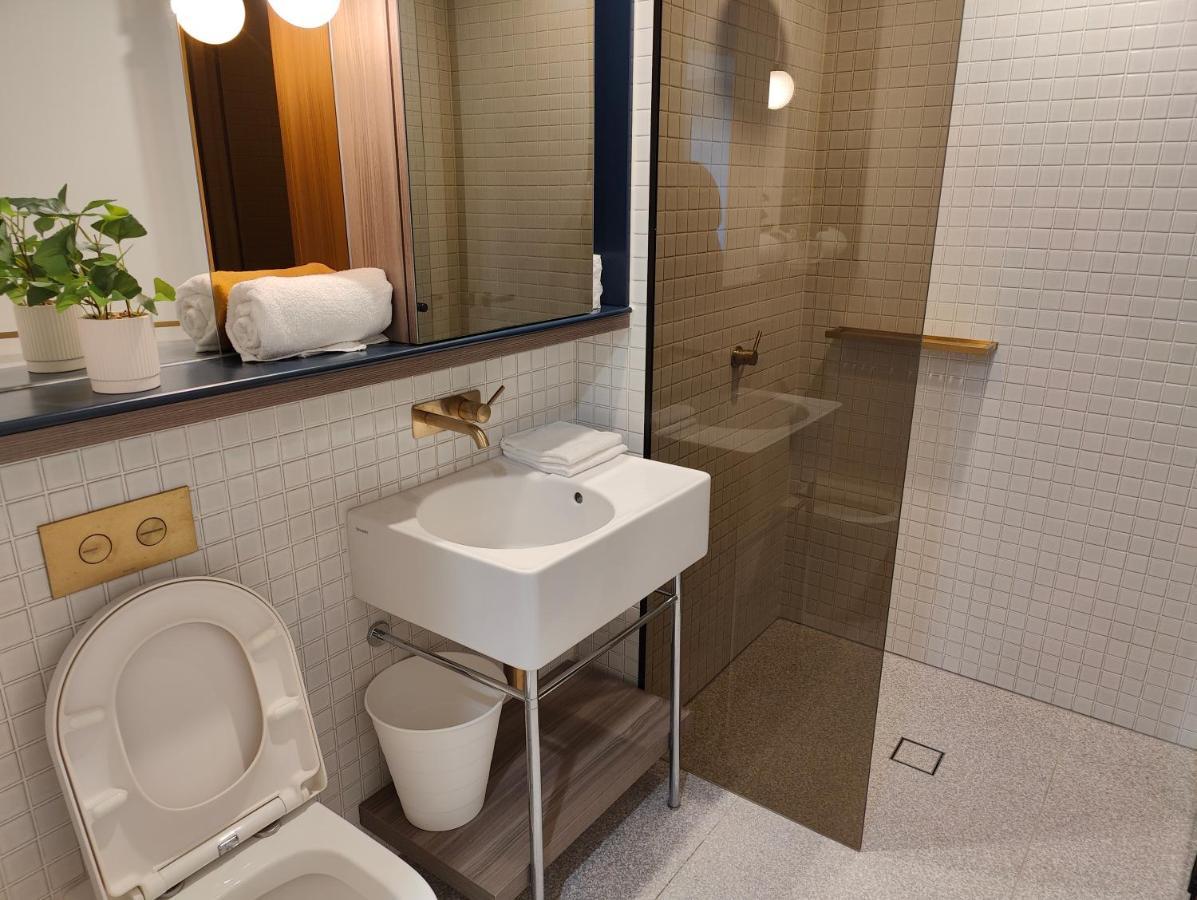 Swanston Central 17 Apartment *