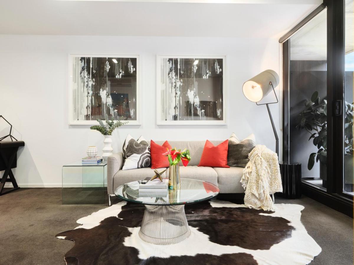 Furnished One Bedroom St Kilda Road For 5 Nights Apartment