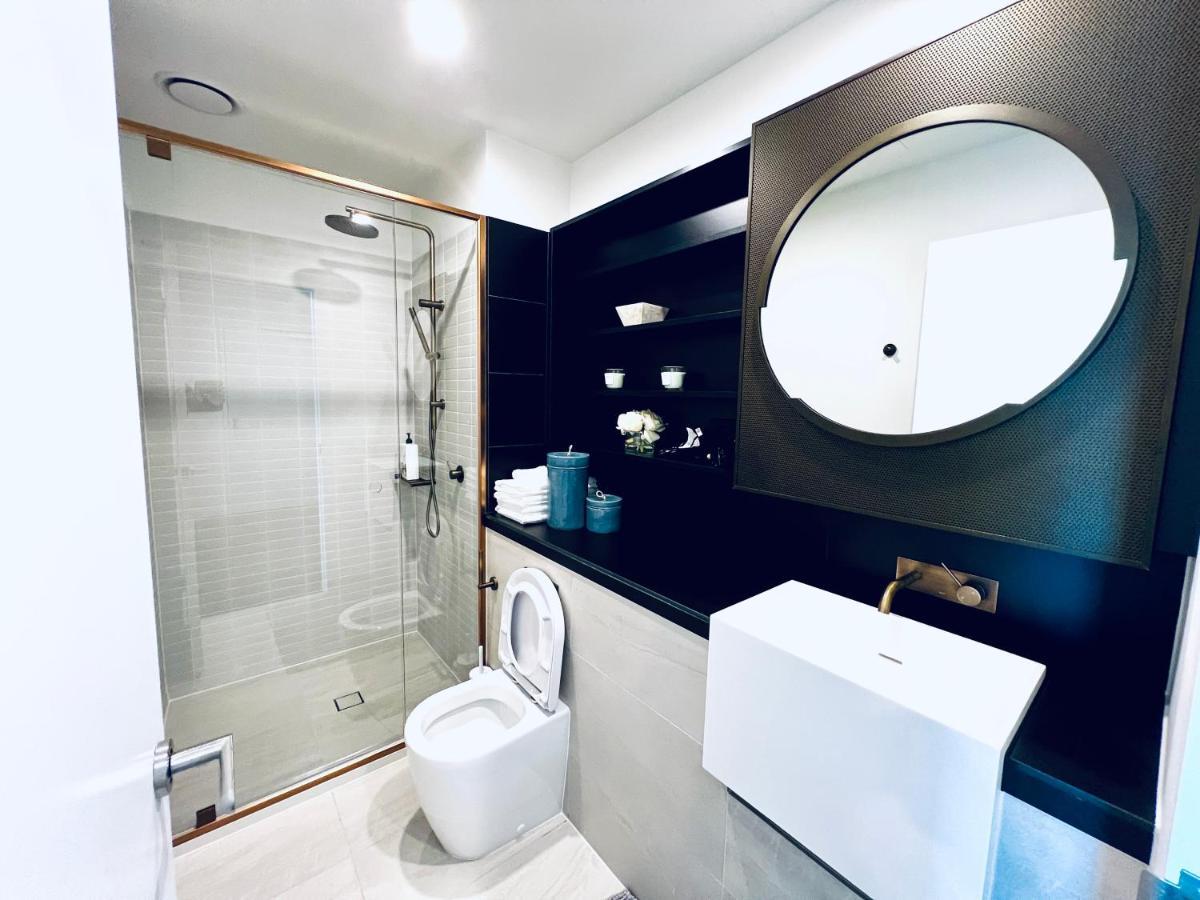 Apartment Luxury Indoor Pool, Jacuzzi, Sauna And Steam *