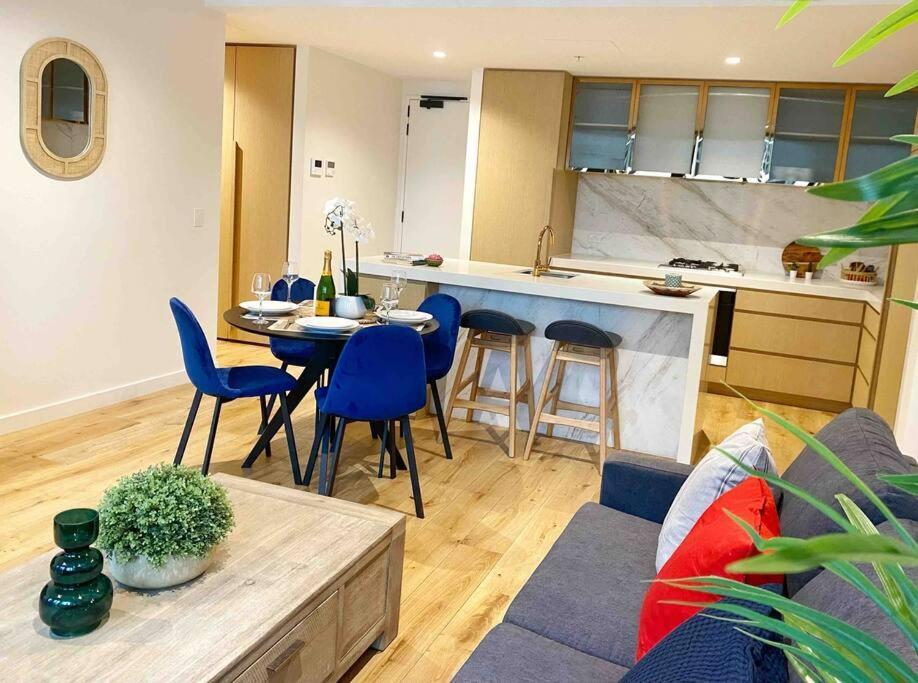 Apartment So Unique! Collins Street Vibe 2b2b Melbourne