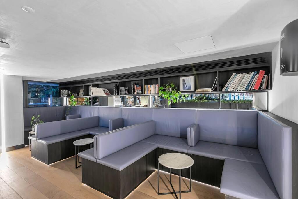 Apartment Sol Docklands - Unique 3 Bedroom Loft, Infinity Pool, Gym, Free Parking And Free Trams Melbourne