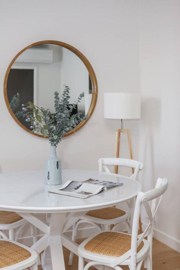 Cosy Revolve At Palladium - A Stylish Urban Oasis Apartment Melbourne