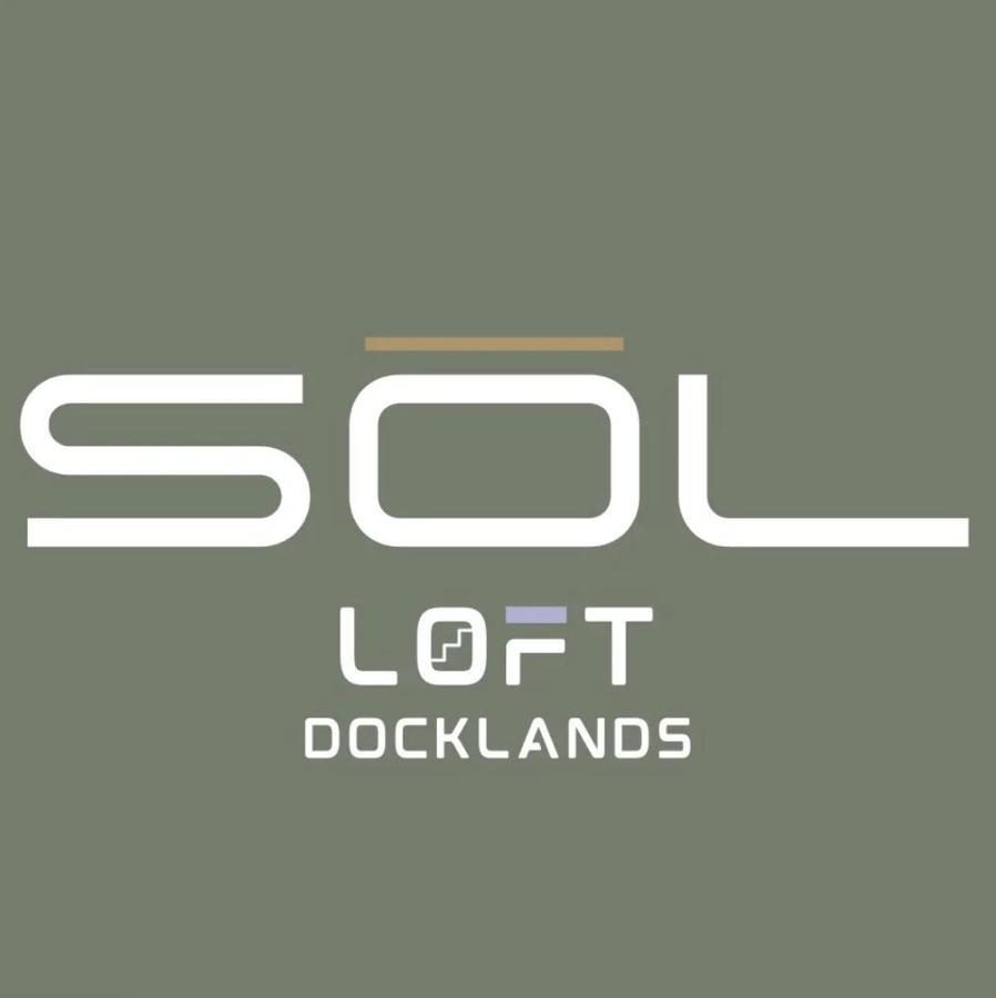 Sol Docklands - Unique 3 Bedroom Loft, Infinity Pool, Gym, Free Parking And Free Trams