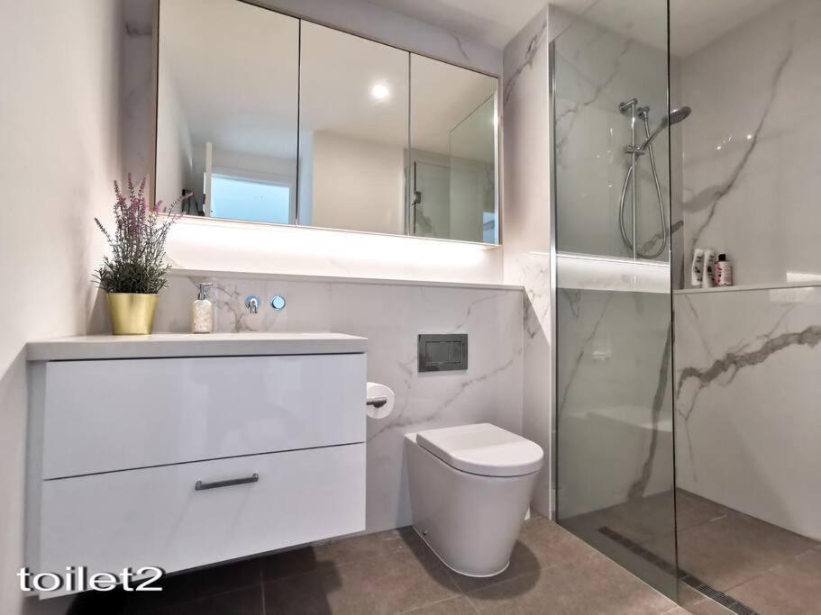 Apartment Two Bedroom In North