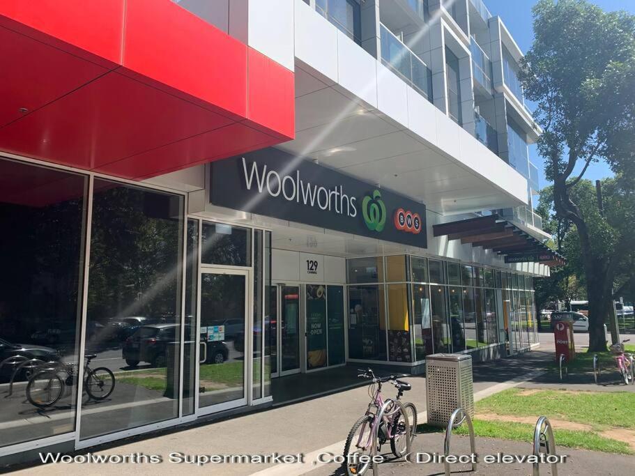 Two Bedroom In North Apartment Melbourne