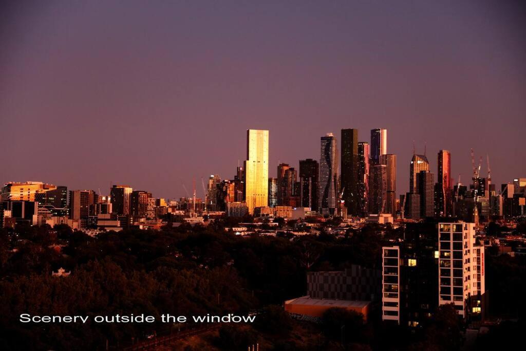 Two Bedroom In North Apartment Melbourne
