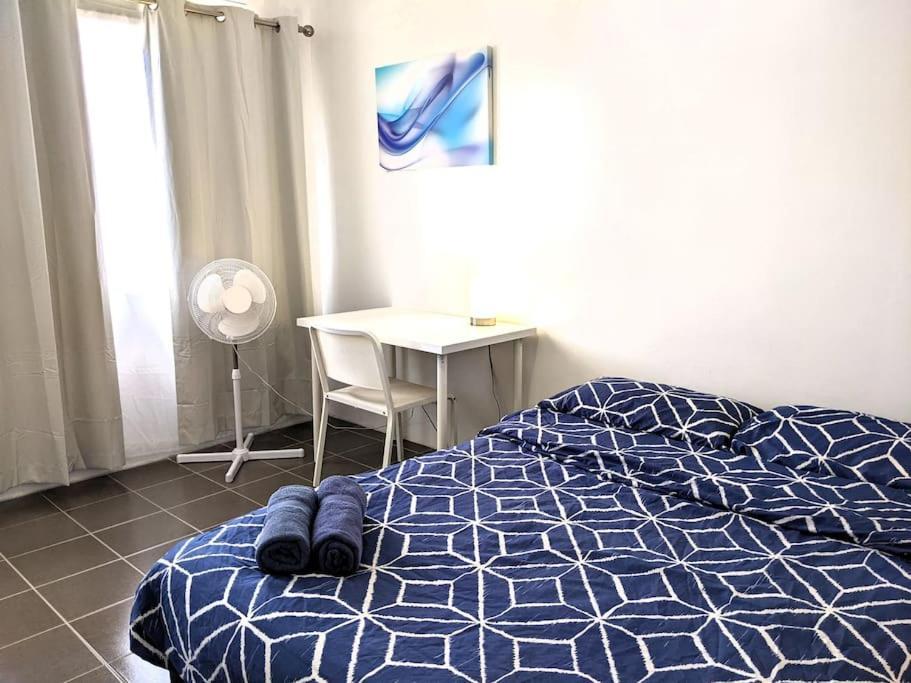 *promo!* 2-min To Train Station! * Melbourne