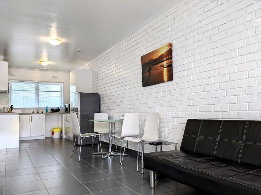 *promo!* 2-min To Train Station! Melbourne