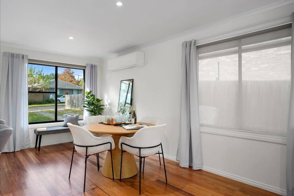 Edge Bundoora Holiday home *