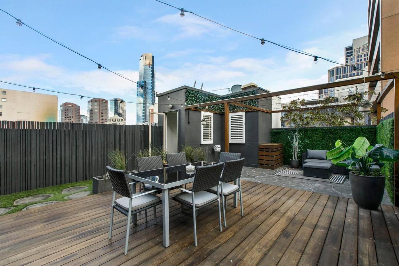 Apartment Heritage Charm In Melbourne's Heart With Rooftop
