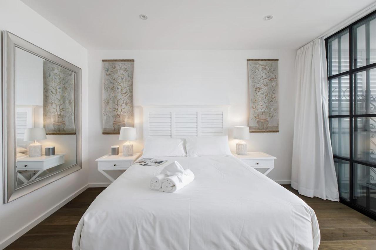 Apartment 'orangerie' A Stunning Shoe Factory Conversion *