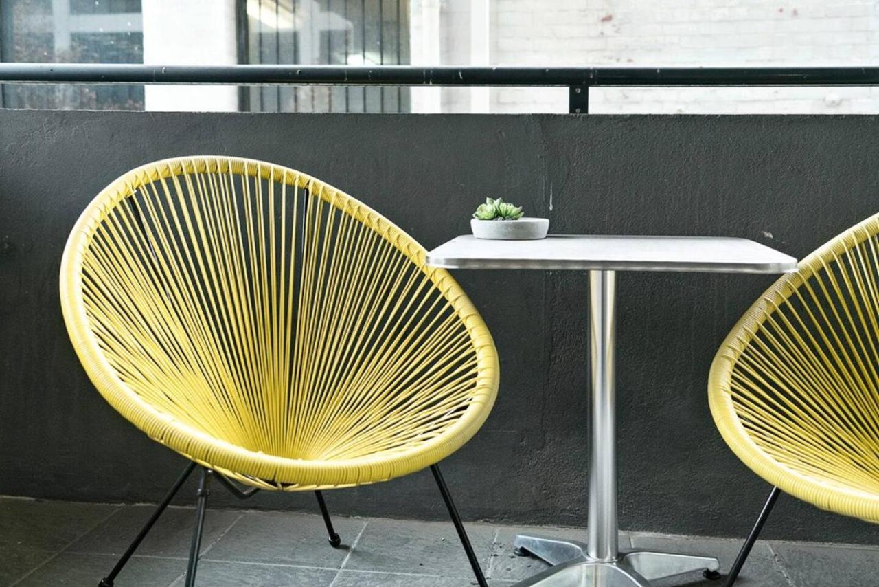 'studio Elizabeth' A Balcony Retreat * Melbourne