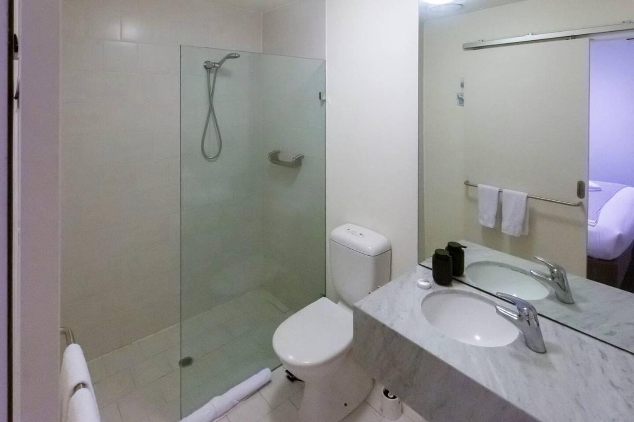 'bells Lane' Experience Cbd Living Apartment *