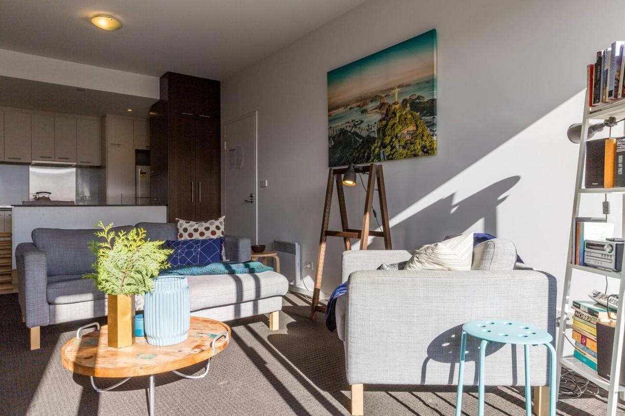 'fitzroy Max' Easygoing Urban Pad Off Brunswick St * Melbourne