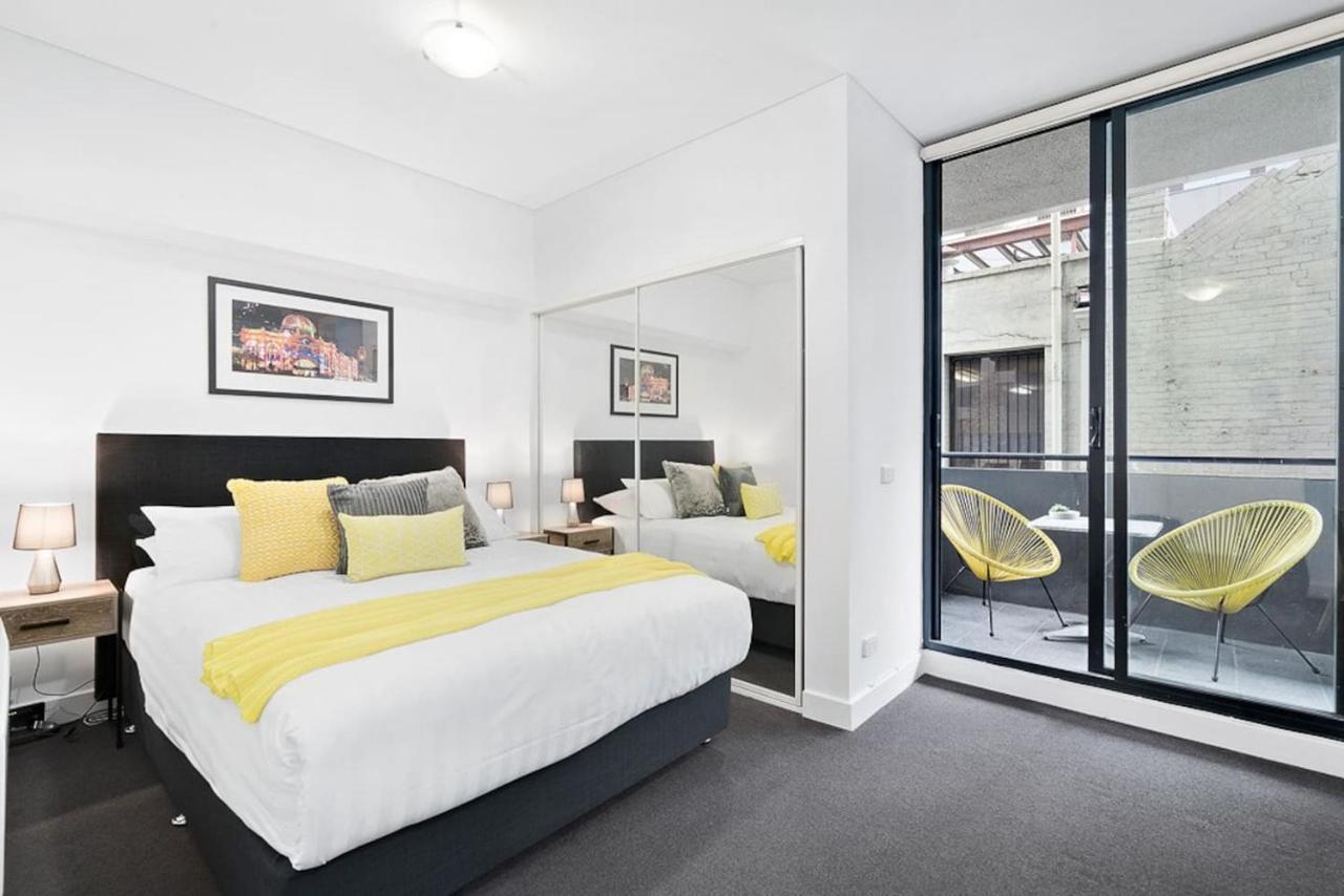 Apartment 'studio Elizabeth' A Balcony Retreat