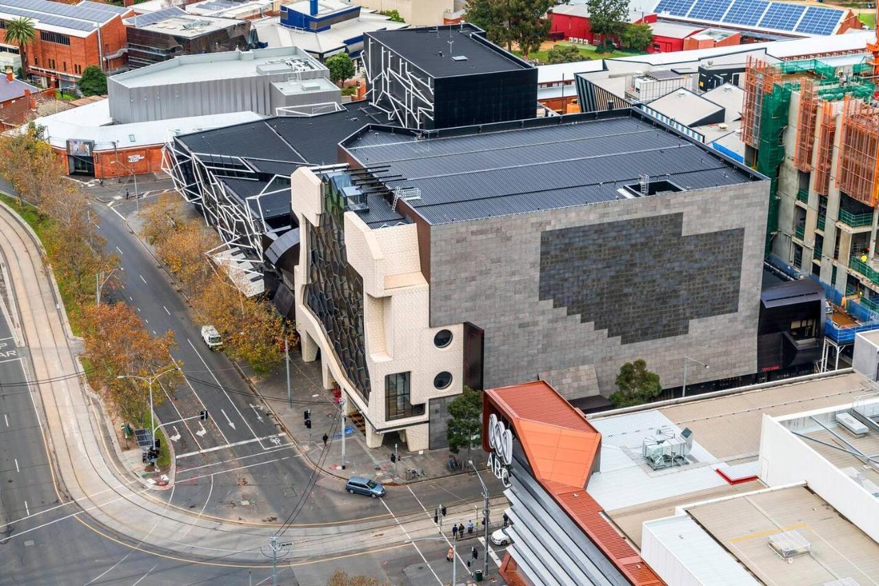 Sky High Southbank Lookout With Pool And Parking Apartment *