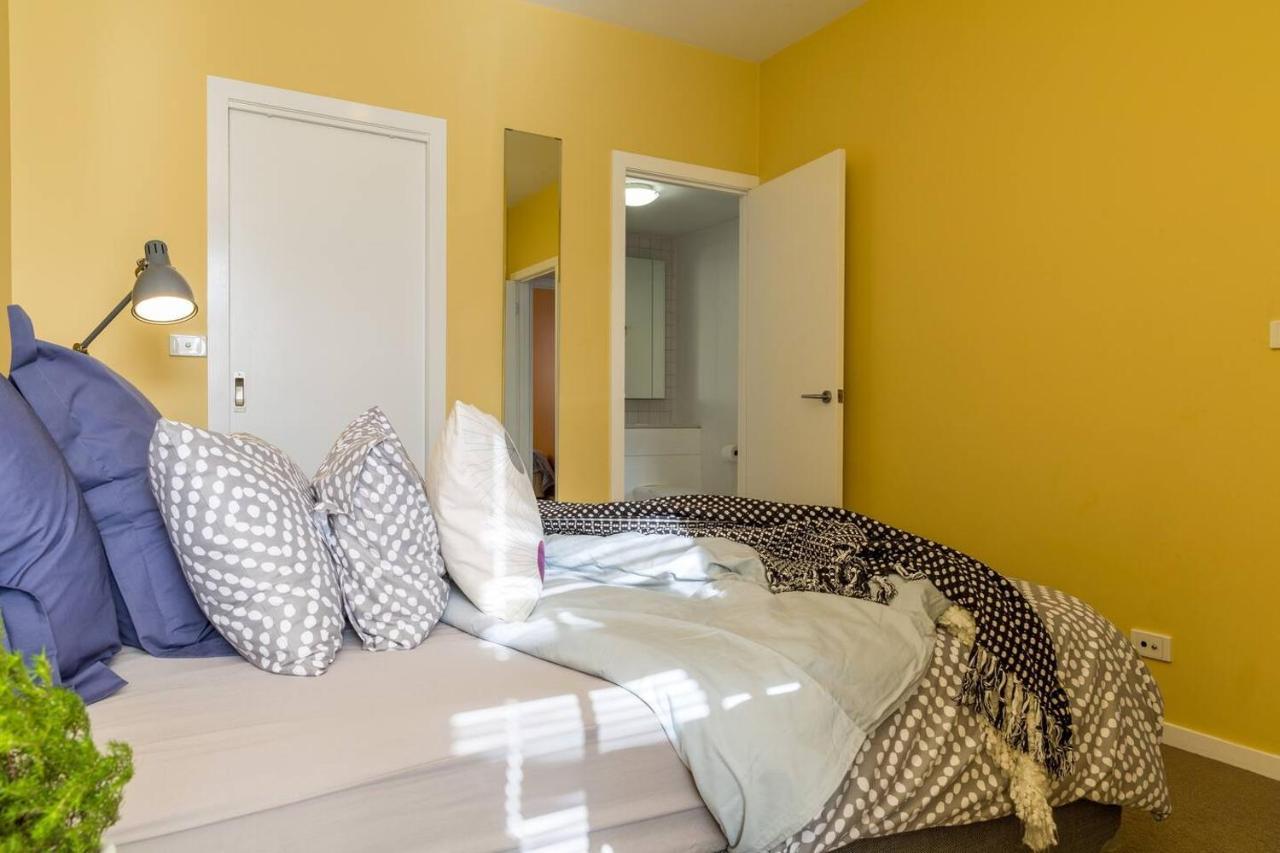 Apartment 'fitzroy Max' Easygoing Urban Pad Off Brunswick St