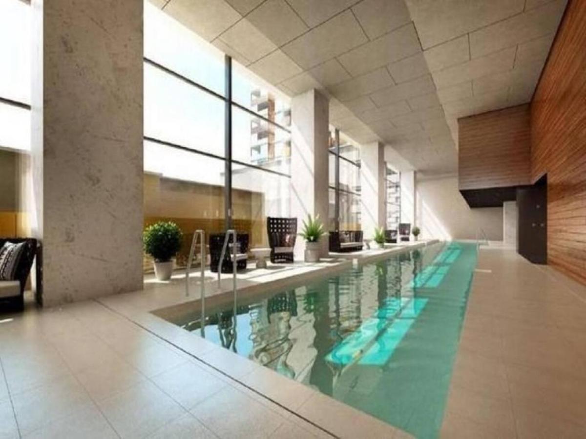 Sky High Cbd Living With Style Amenities Apartment Melbourne
