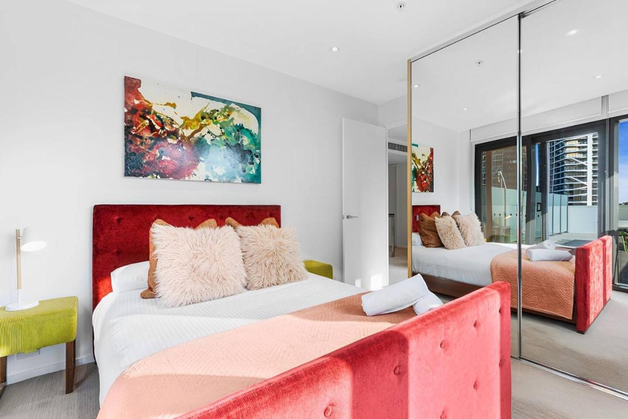 By Ready Set Apartment Melbourne