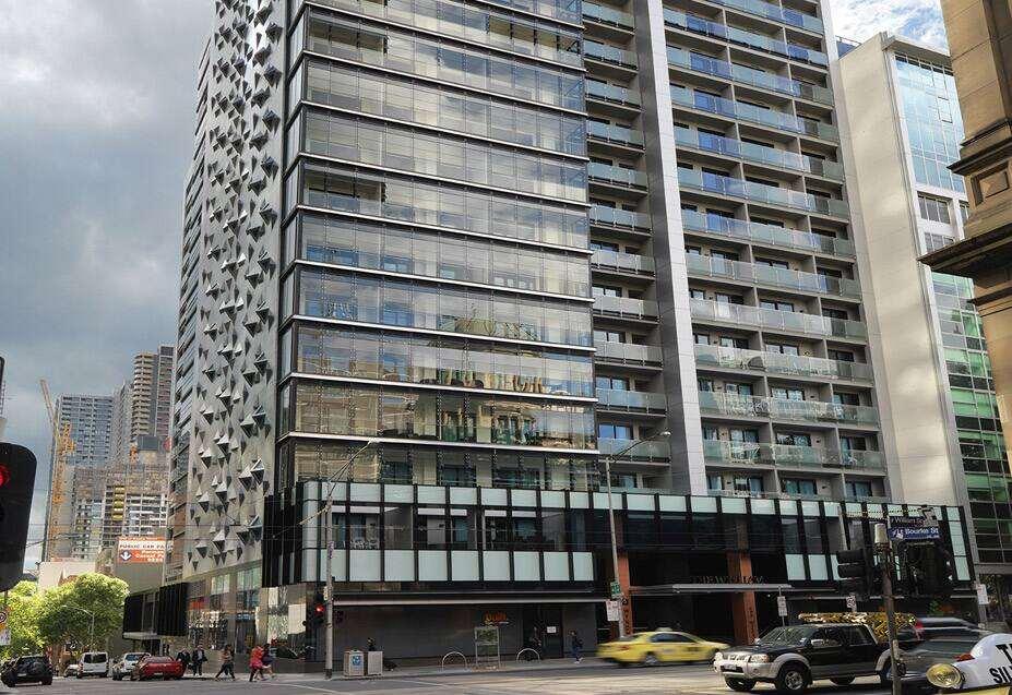 Wyndham Hotel 4*