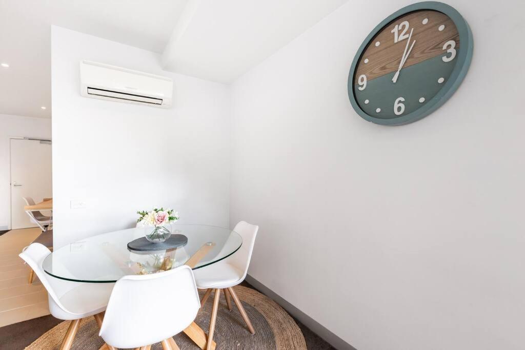 Yarra River Retreat - A Gateway On Flinders Apartment *