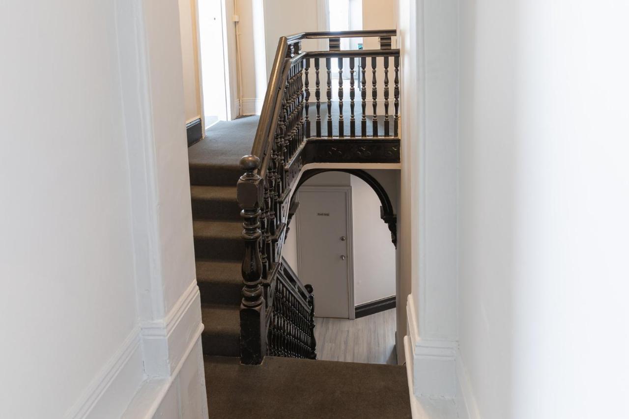 Hostel 50 St Windsor *