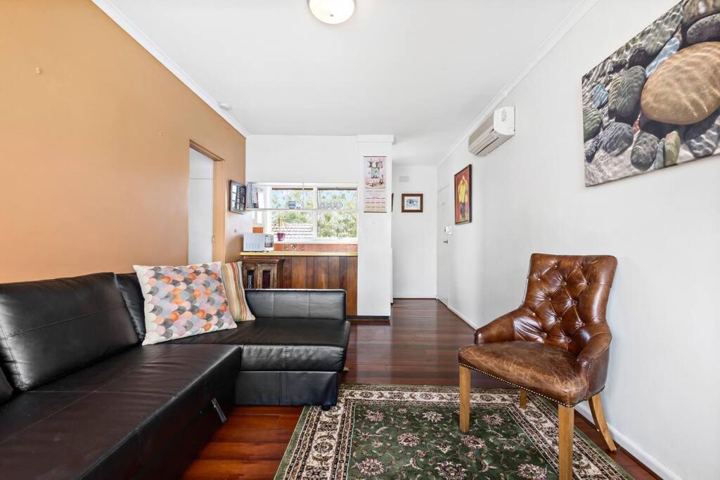 Apartment Fitzroy Meets Clifton Hill At Cosy Retreat