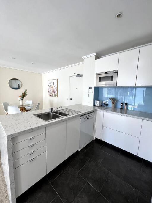 Apartment Exclusive 2 Bed Pad With Views