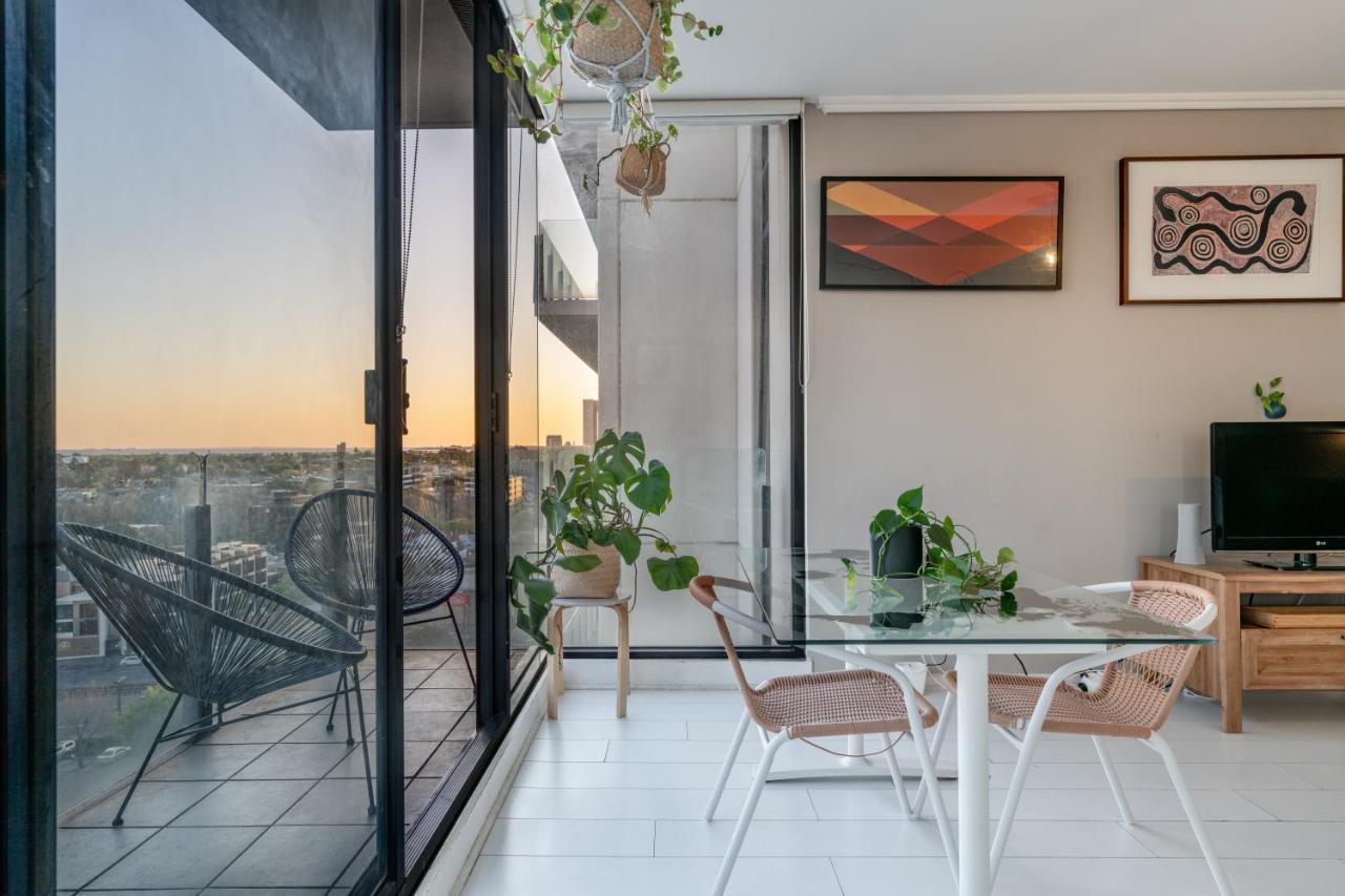 Ocean View Close To Cbd With Indoor Pool. * Melbourne