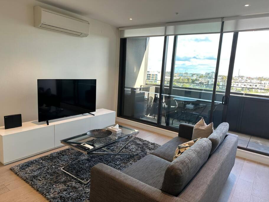 Apartment Wyndel One Bedroom Mel83510s