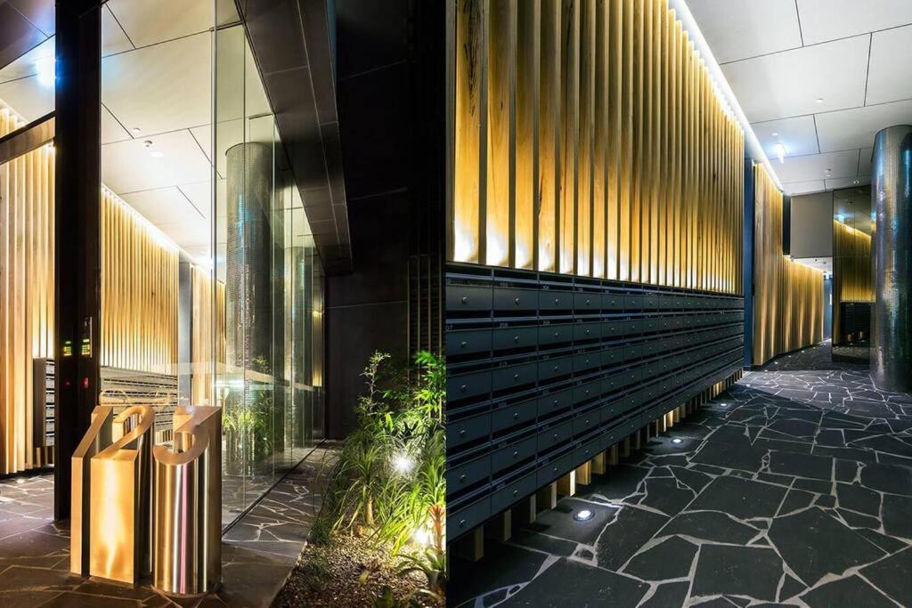 Vibrant !!! Stylish Open Big City View Balcony Family Friendly Melbourne