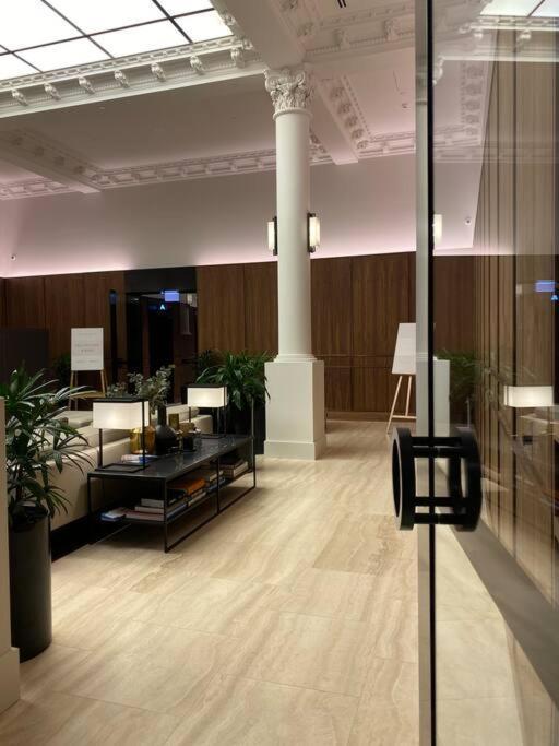 Contemporary 2br In Melb-collins House#ch43 Apartment *