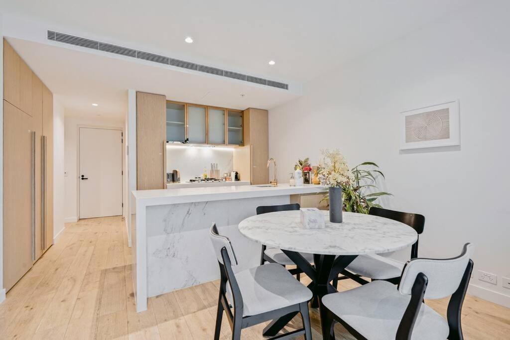 Contemporary 2br In Melb-collins House #ch30 Apartment
