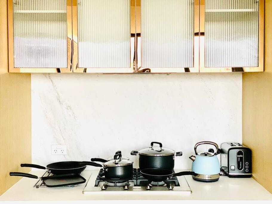 Contemporary 2br In Melb-collins House#ch43
