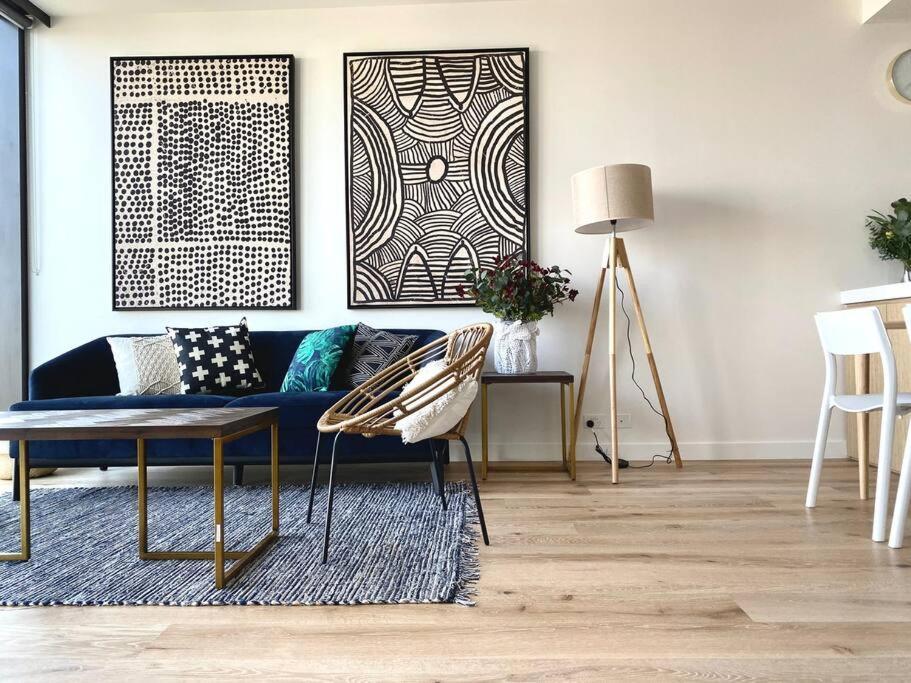 Contemporary 2br In Melb-collins House#ch43 * Melbourne