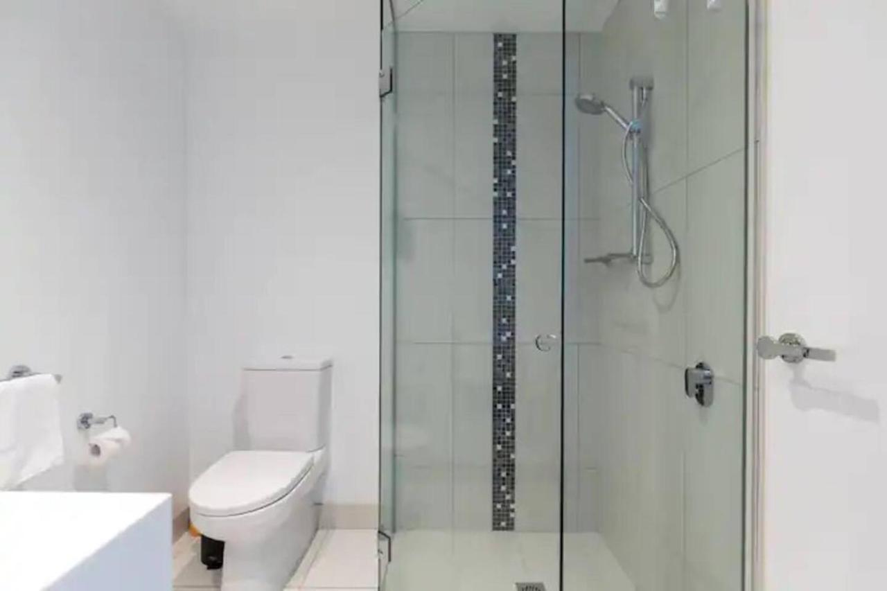 Prima Tower Apartment