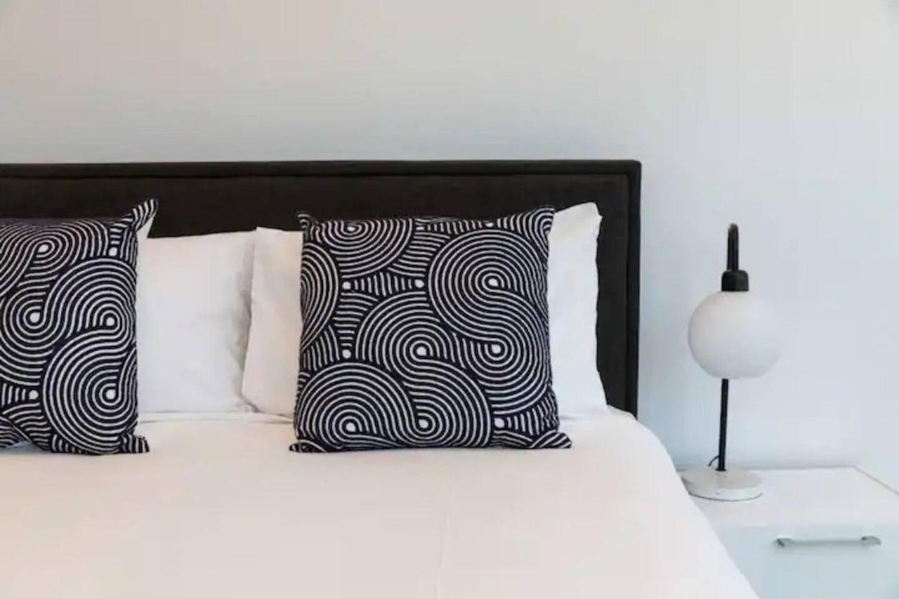 Prima Tower Apartment Melbourne