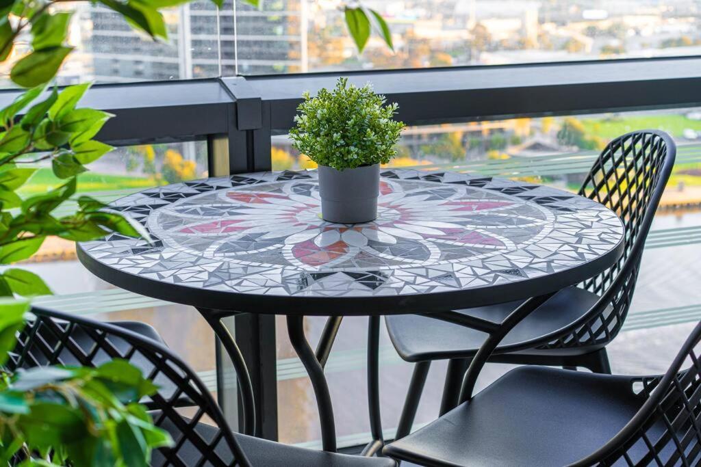 Apartment Waterfront 2br Docklands W Balcony&freeparking#8316 *
