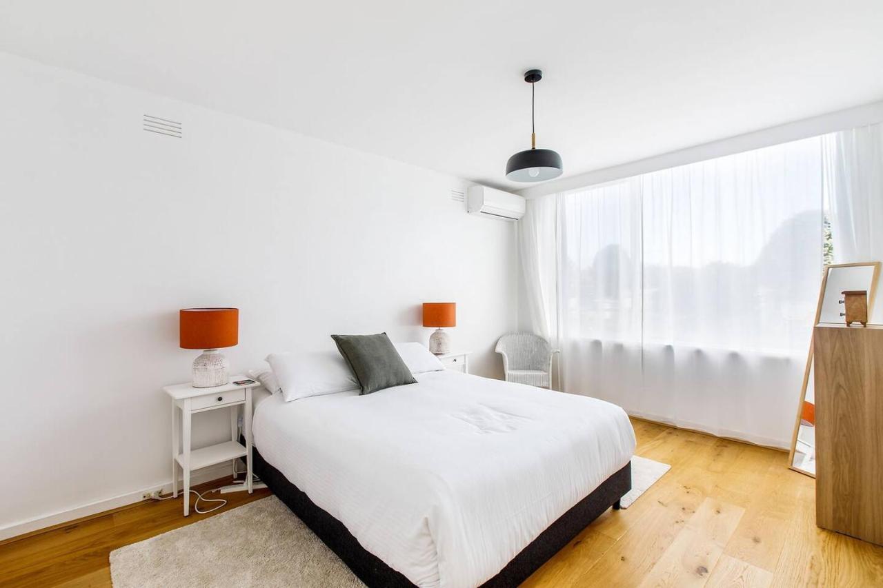 Apartment Edge Of Elwood - Unwind In Style By St Kilda *