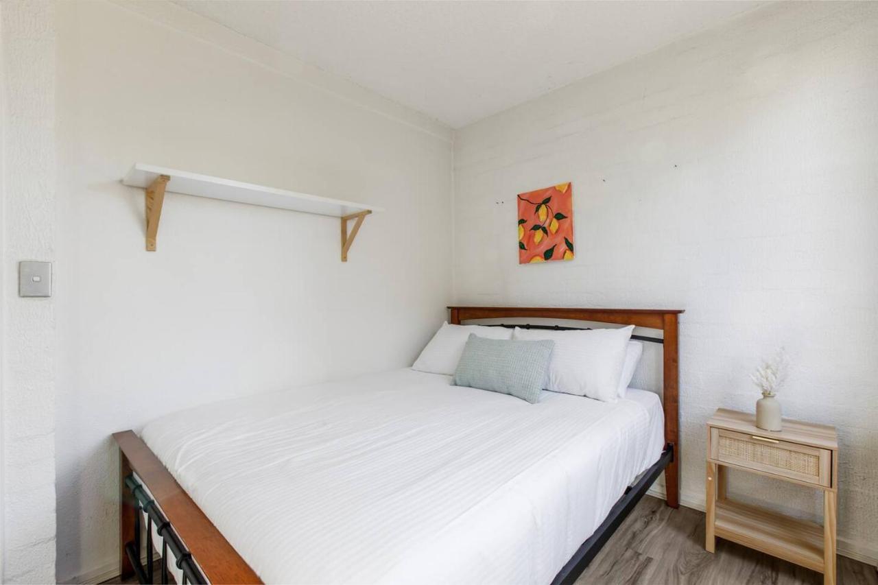 Apartment Bridport Rest - A Relaxed Park Abode