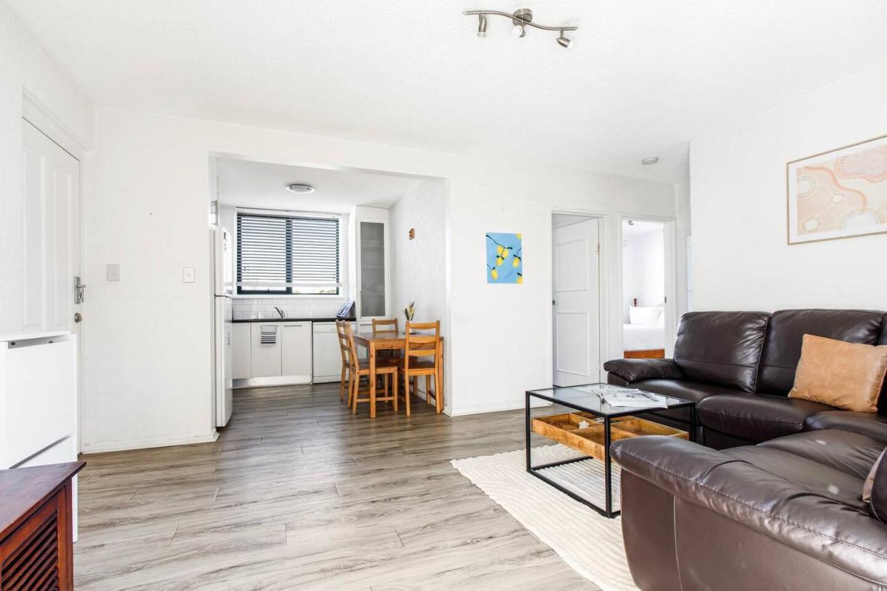 Bridport Rest - A Relaxed Park Abode Apartment Melbourne