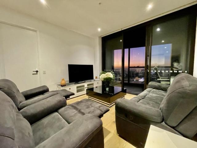 Grandsuite 3br Near Crown Luxviews Apartment