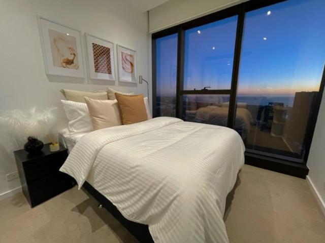Grandsuite 3br Near Crown Luxviews *