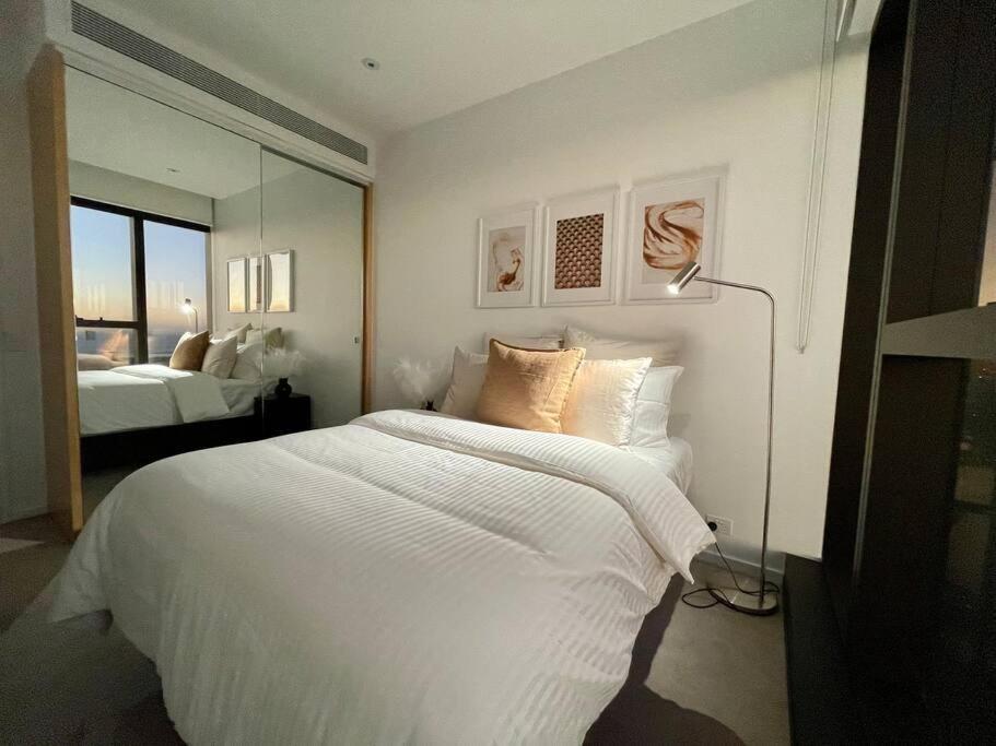 Apartment Grandsuite 3br Near Crown Luxviews *