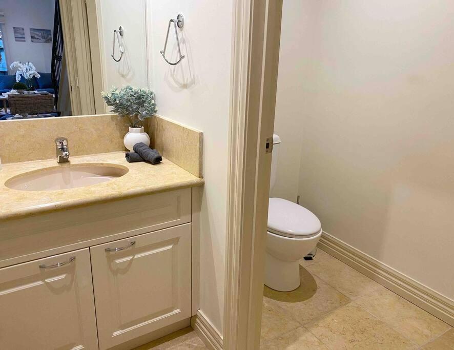 Brighton Golden Mile Villa *